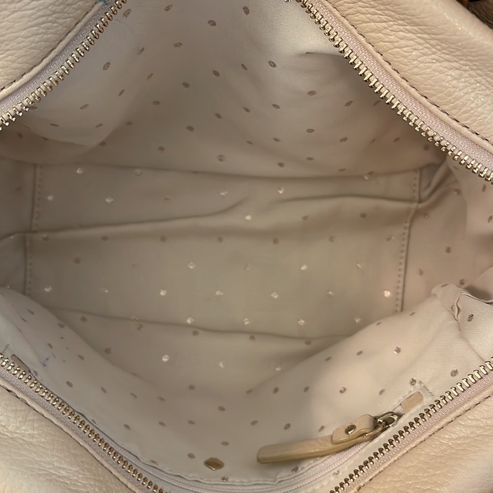 Kate Spade Cream Quilted leather handbag. - Picture 7 of 14